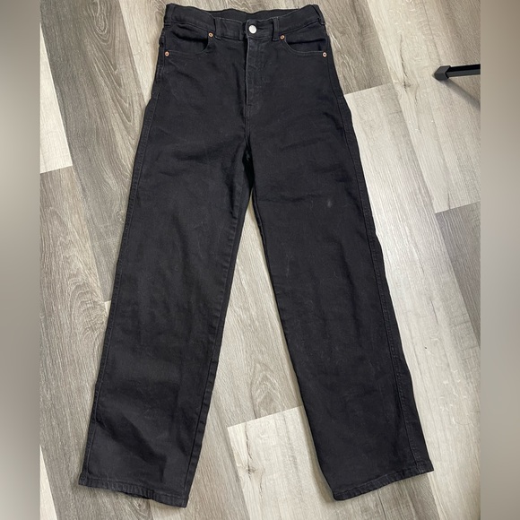 Straight Leg Jeans w/ stretch - Picture 1 of 2
